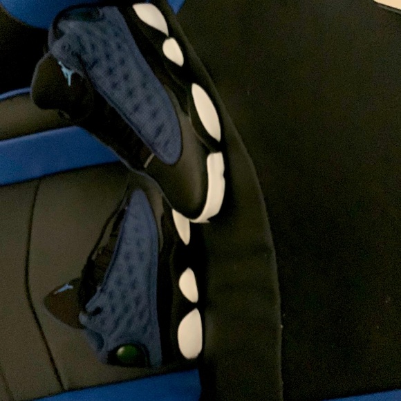 Jordan’s used 2 times clean size 5,5 big boys - Picture 1 of 6